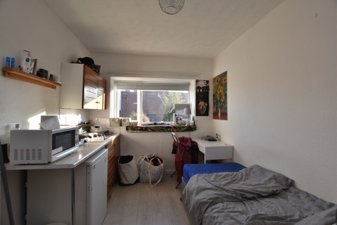 Click the photo for more details of Room 2, Whatley Road, Clifton, Bristol, BS8