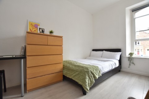 Click the photo for more details of Room 6, Whatley Road, Clifton, Bristol, BS8