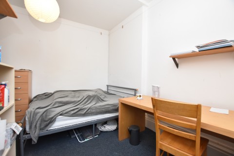 Click the photo for more details of Room 4, St Pauls Road, Lower Maisonette, Clifton, Bristol, BS8 1LT