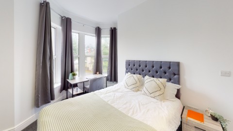 Click the photo for more details of Room 5, Filton Avenue, Horfield
