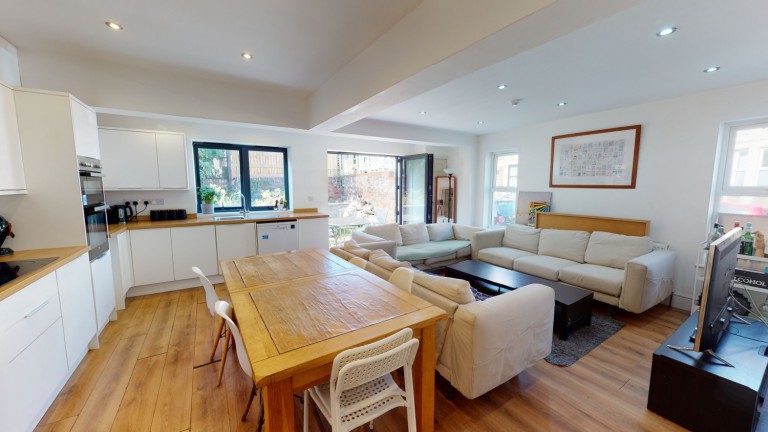 Images for Room 4, Christina Terrace, Hotwells
