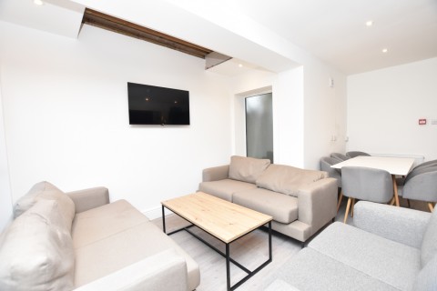 Click the photo for more details of Room 6, Oldfield Place, Bristol, BS8