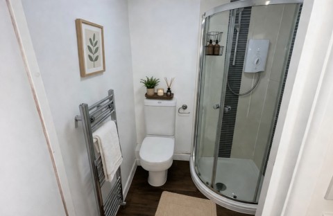Click the photo for more details of Room 1, Johnny Ball Lane, Bristol, BS2 8DW