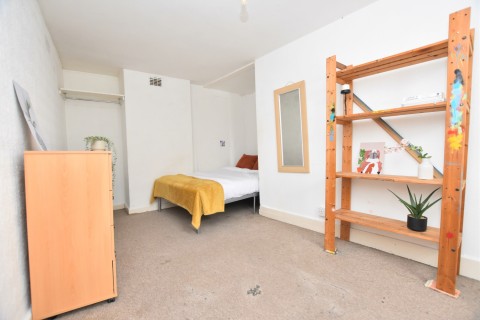 Click the photo for more details of Room 4, Tailors Court, Bristol, BS1 2EY