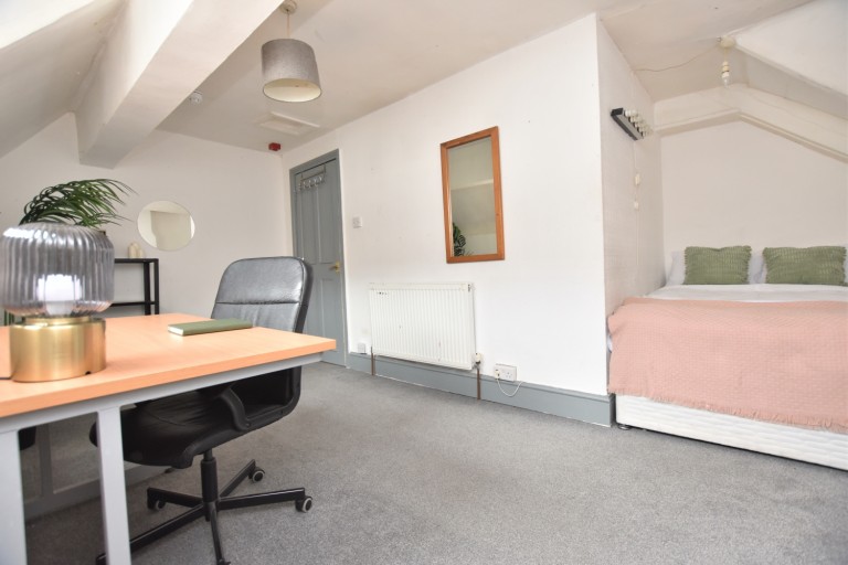 Images for Room 9, Tailors Court, Bristol, BS1 2EY