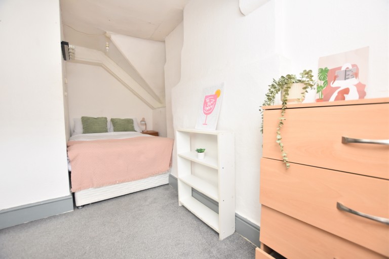 Images for Room 9, Tailors Court, Bristol, BS1 2EY