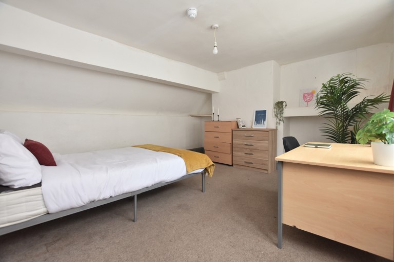 Images for Room 8, Tailors Court, Bristol, BS1 2EY