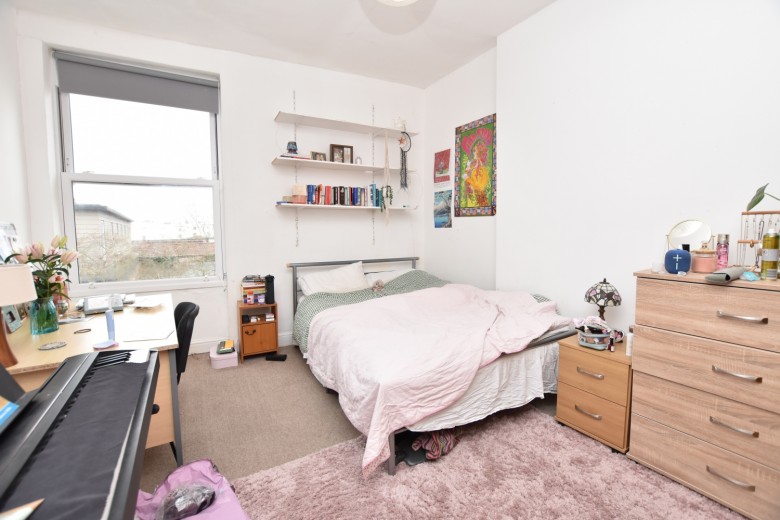 Click the photo for more details of Rooms, Whiteladies Road, Upper Maisonette, Clifton, Bristol, BS8 2RS