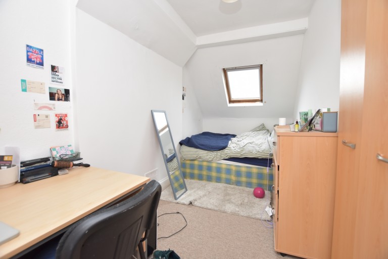 Images for Rooms, Whiteladies Road, Upper Maisonette, Clifton, Bristol, BS8 2RS