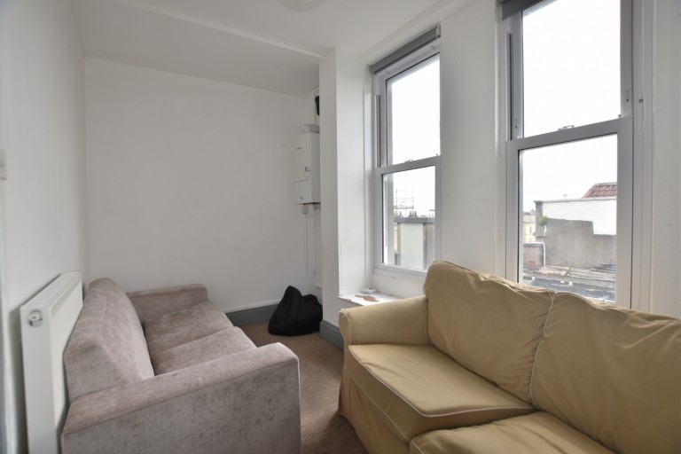 Images for Rooms, Whiteladies Road, Upper Maisonette, Clifton, Bristol, BS8 2RS