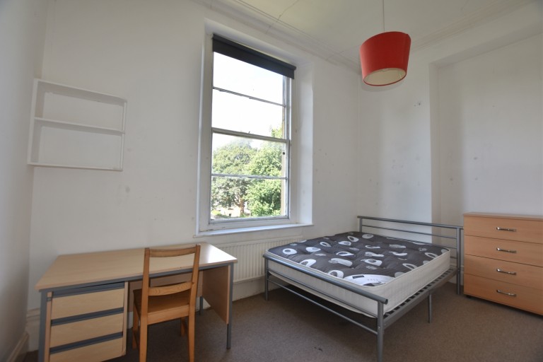 Images for Tyndalls Park Road, First Floor Flat, Clifton, Bristol, BS8 1PY