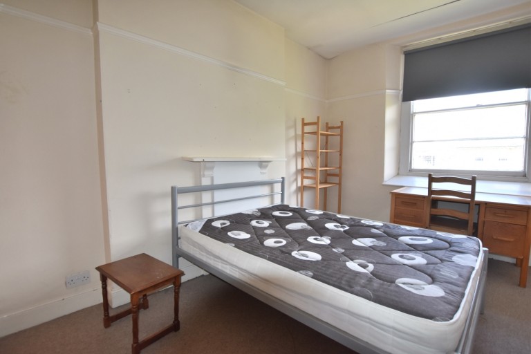 Images for Tyndalls Park Road, Top Floor Flat, Clifton, Bristol, BS8 1PY