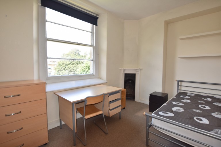 Images for Tyndalls Park Road, Top Floor Flat, Clifton, Bristol, BS8 1PY