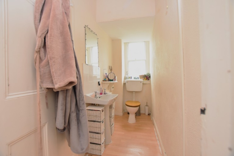 Images for Aberdeen Road, First Floor Flat, Redland, BS6 6HT