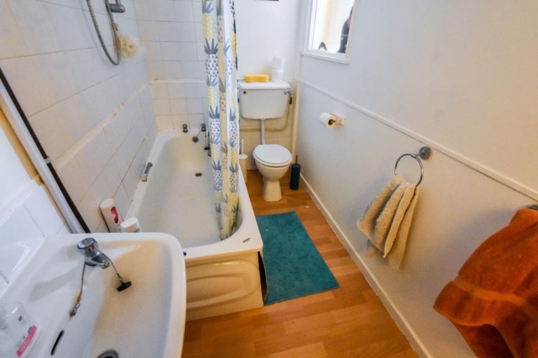 Images for Aberdeen Road, Hall Floor Flat, Redland, BS6 6HT