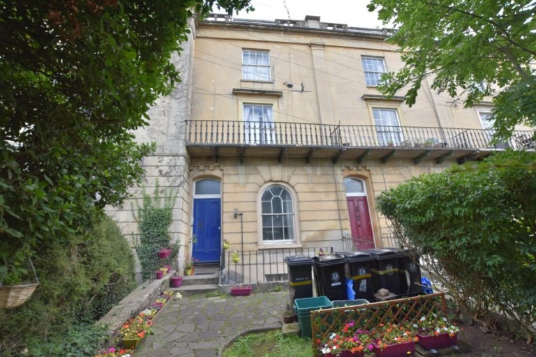 Images for Aberdeen Road, Second Floor Flat, Redland, BS6 6HT