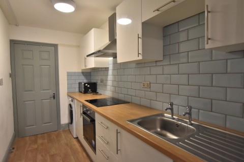 Click the photo for more details of Arlington Mansions, Flat 9, Clifton, BS8 2EH