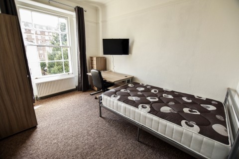 Click the photo for more details of 5 Arlington Mansions, Clifton, Bristol, BS8 2EH