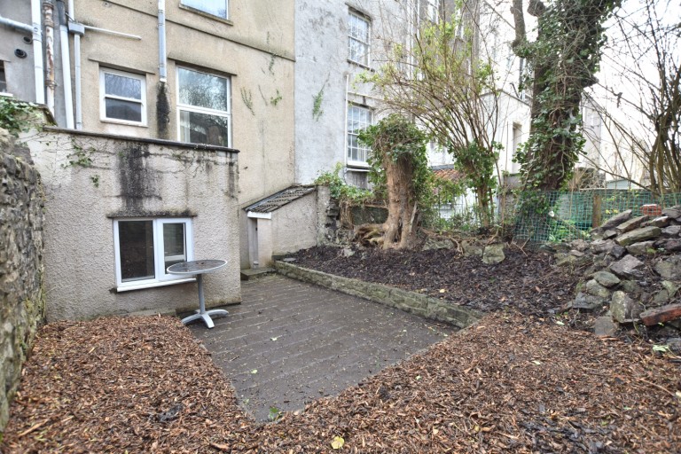Images for Hampton Park, Basement Flat, Redland, BS6 6LG